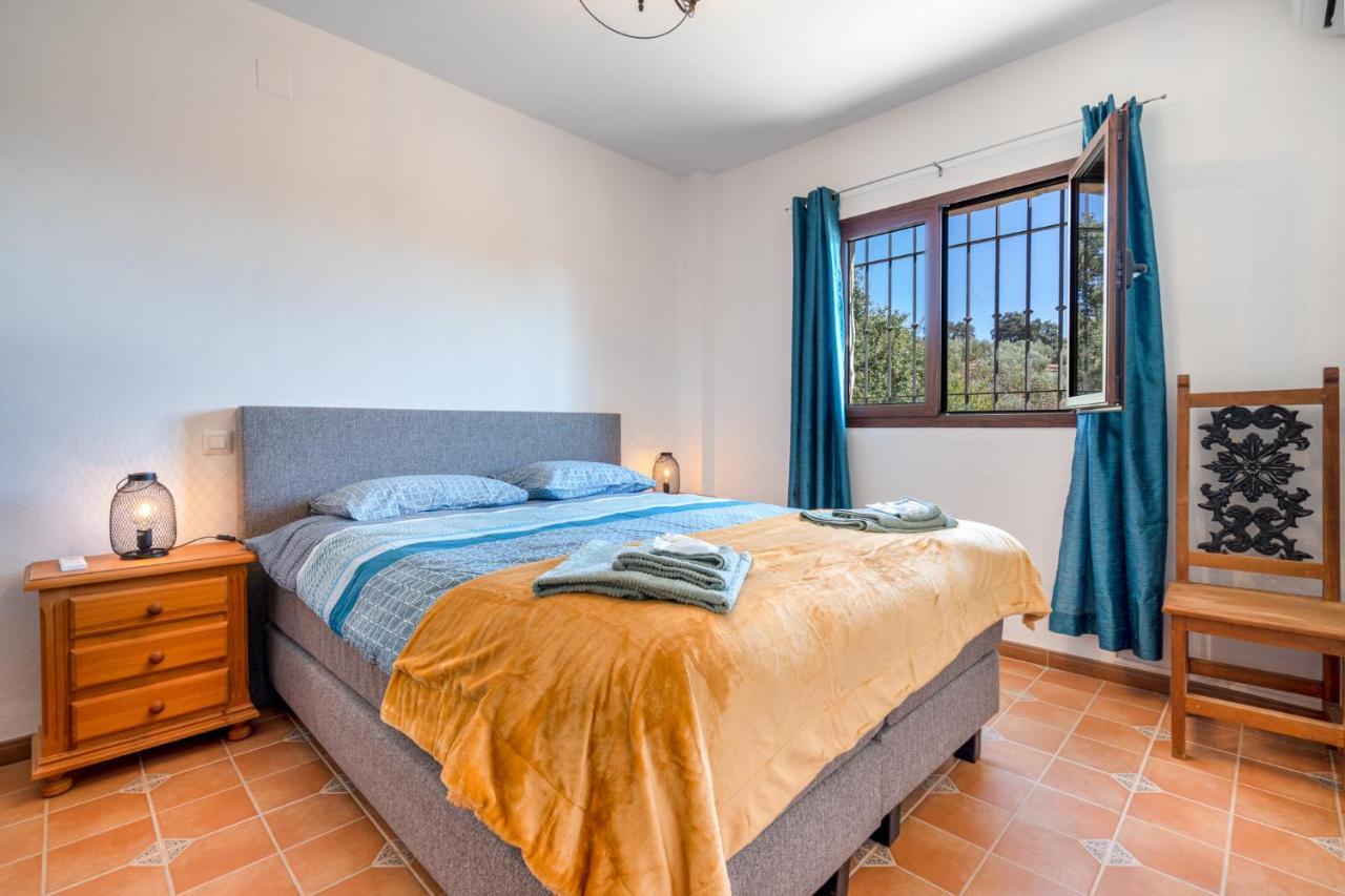 Hacienda La Buena Vida En Casita La Bruja * Algarinejo